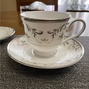 Lenox Opal Innocence Silver. 14 Piece Dinnerware Place Setting Plus Serving Dish